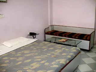 Hotel Delux Plaza Agra