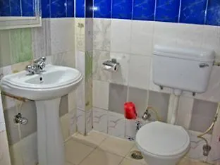 Hotel Delux Plaza Agra India
