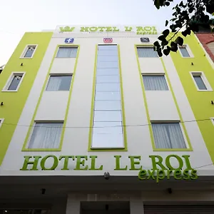 Hotel Le Roi Express Karol Bagh