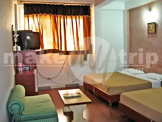 Hotel Delux Plaza Agra   Agra (Uttar Pradesh)